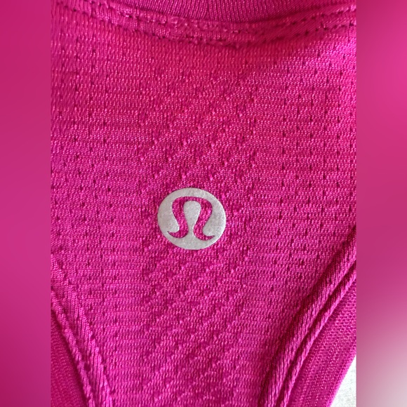 Lululemon Swiftly Racerback Tank Hip Length, Ripened Raspberry, 8, VEUC - Picture 5 of 7